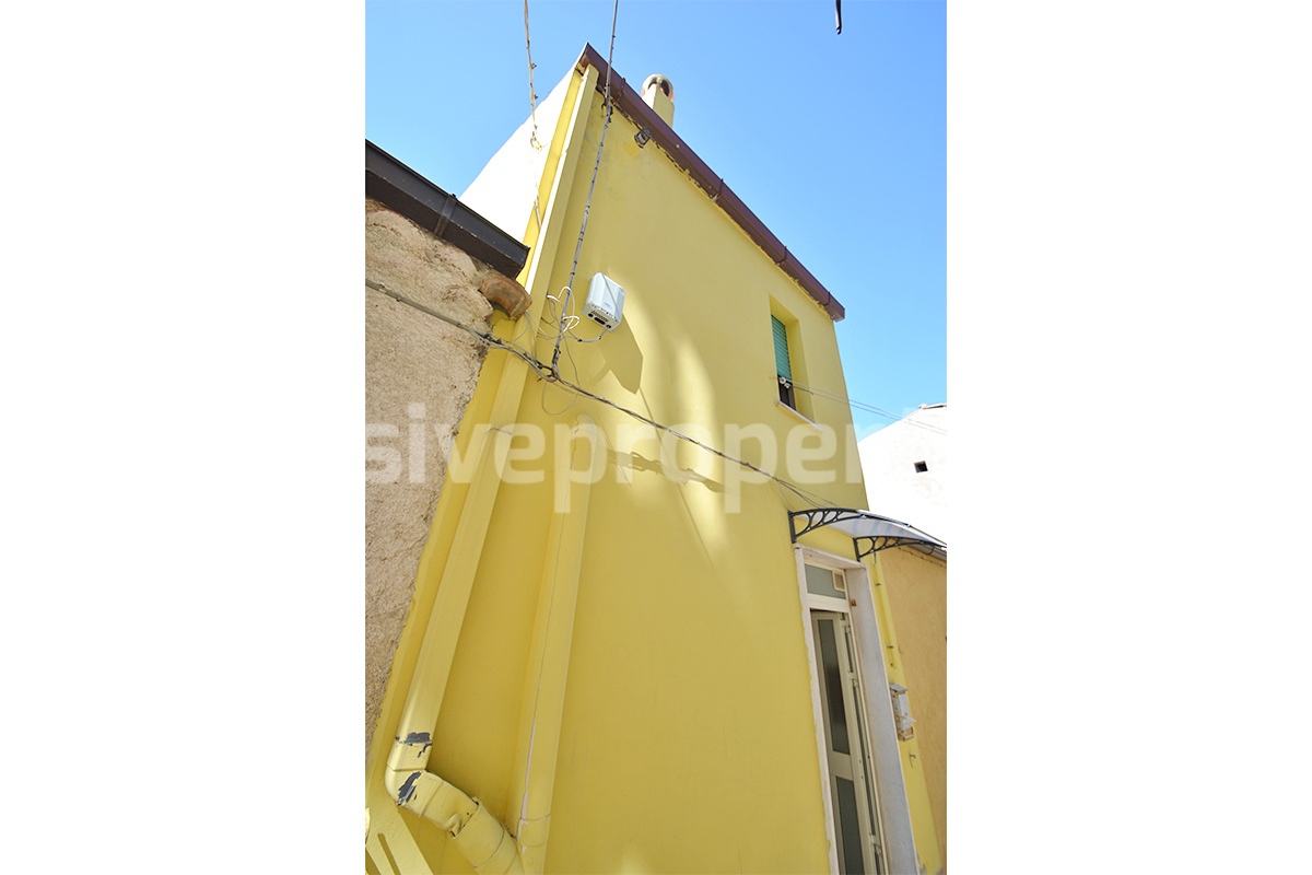 Affordable One-Bedroom House for Sale in Abruzzo - Italy - Garden - Scenic Views - Close to the Sea
