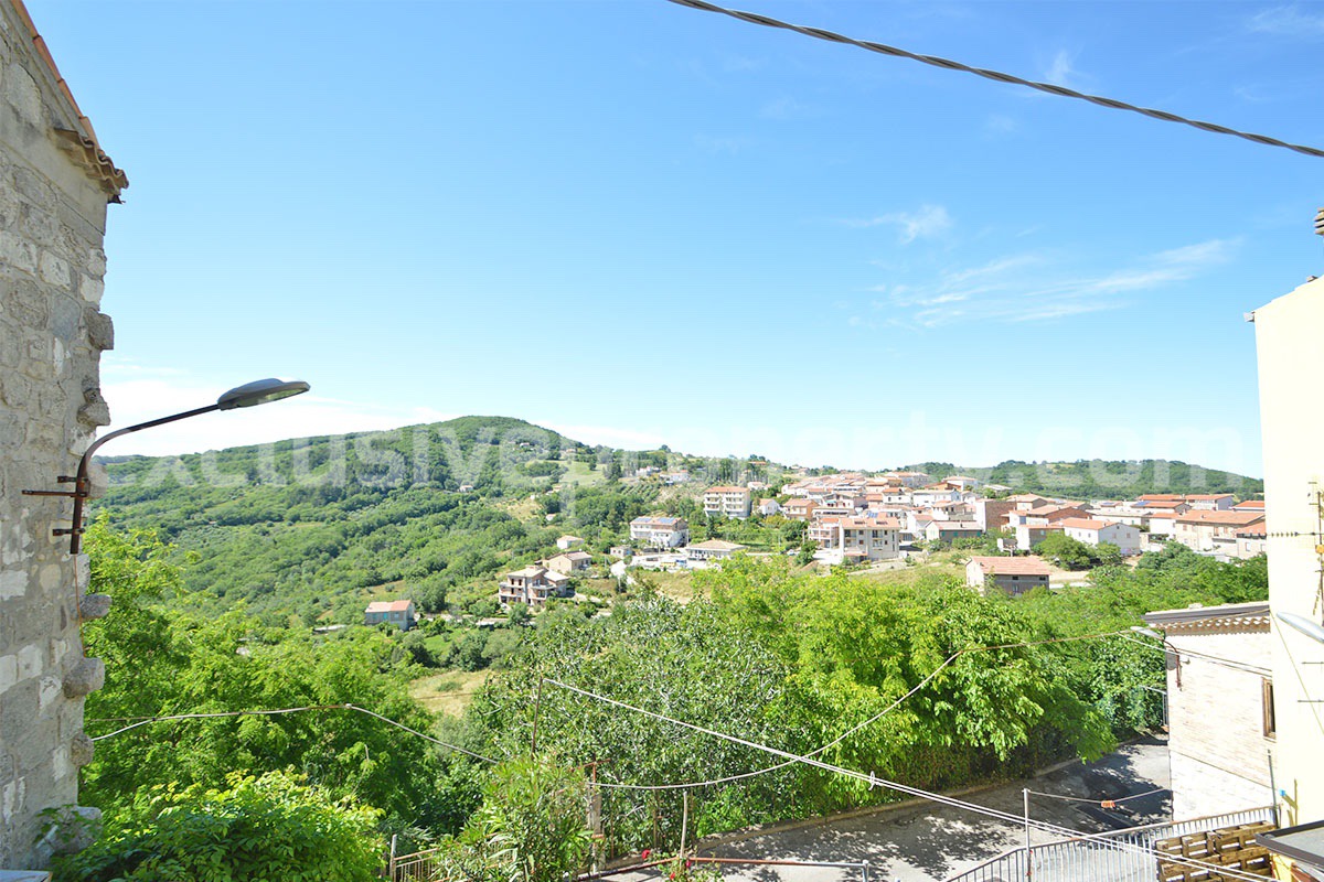 Affordable One-Bedroom House for Sale in Abruzzo - Italy - Garden - Scenic Views - Close to the Sea