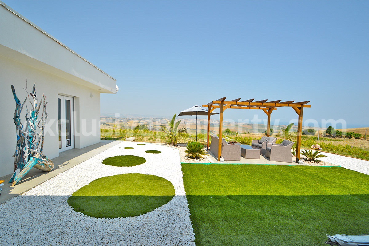 Exclusive Sea View Villa for Sale in Italy - Eco-Friendly Home with Land and Olive Trees in Petacciato - Molise