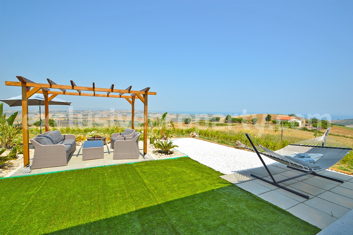 Exclusive Sea View Villa for Sale in Italy - Eco-Friendly Home with Land and Olive Trees in Petacciato - Molise