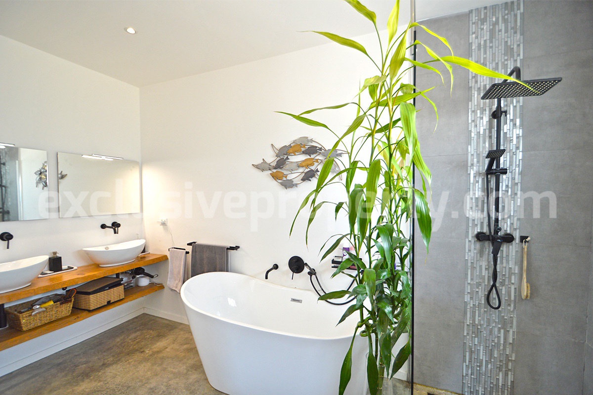 Exclusive Sea View Villa for Sale in Italy - Eco-Friendly Home with Land and Olive Trees in Petacciato - Molise