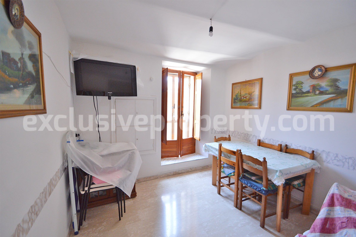 Ancient house with two bedrooms for sale in Abruzzo