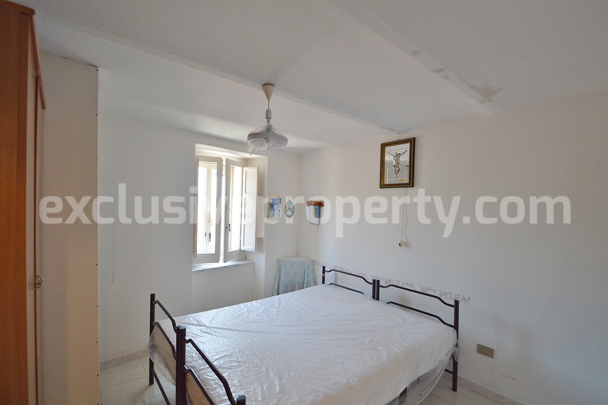 Ancient house with two bedrooms for sale in Abruzzo