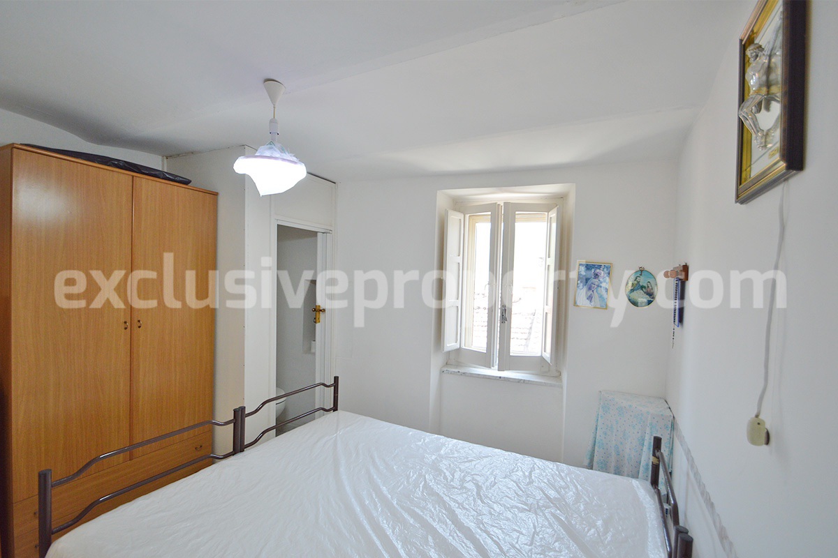 Ancient house with two bedrooms for sale in Abruzzo