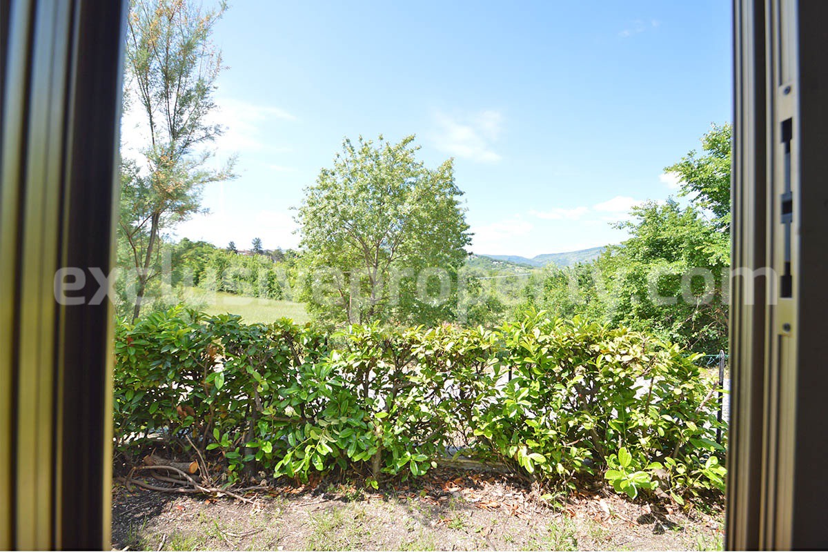 Two-Building Country Property for Sale in Roccaspinalveti - Abruzzo - Habitable Home - Renovation Project - Land and Majella Views