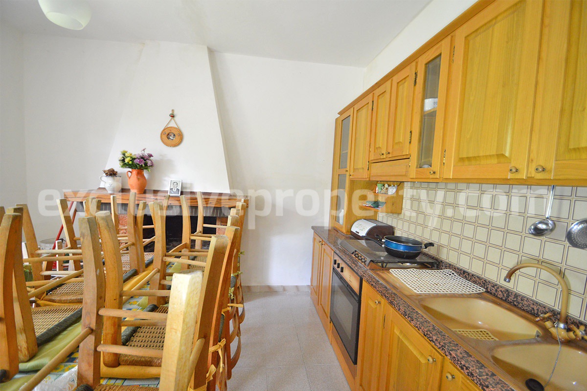 Two-Building Country Property for Sale in Roccaspinalveti - Abruzzo - Habitable Home - Renovation Project - Land and Majella Views