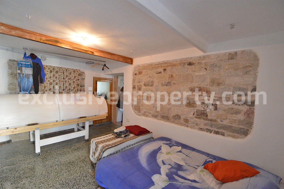 Farmhouse for Sale in Molise - Stone House with Olive Grove and Land in Italy