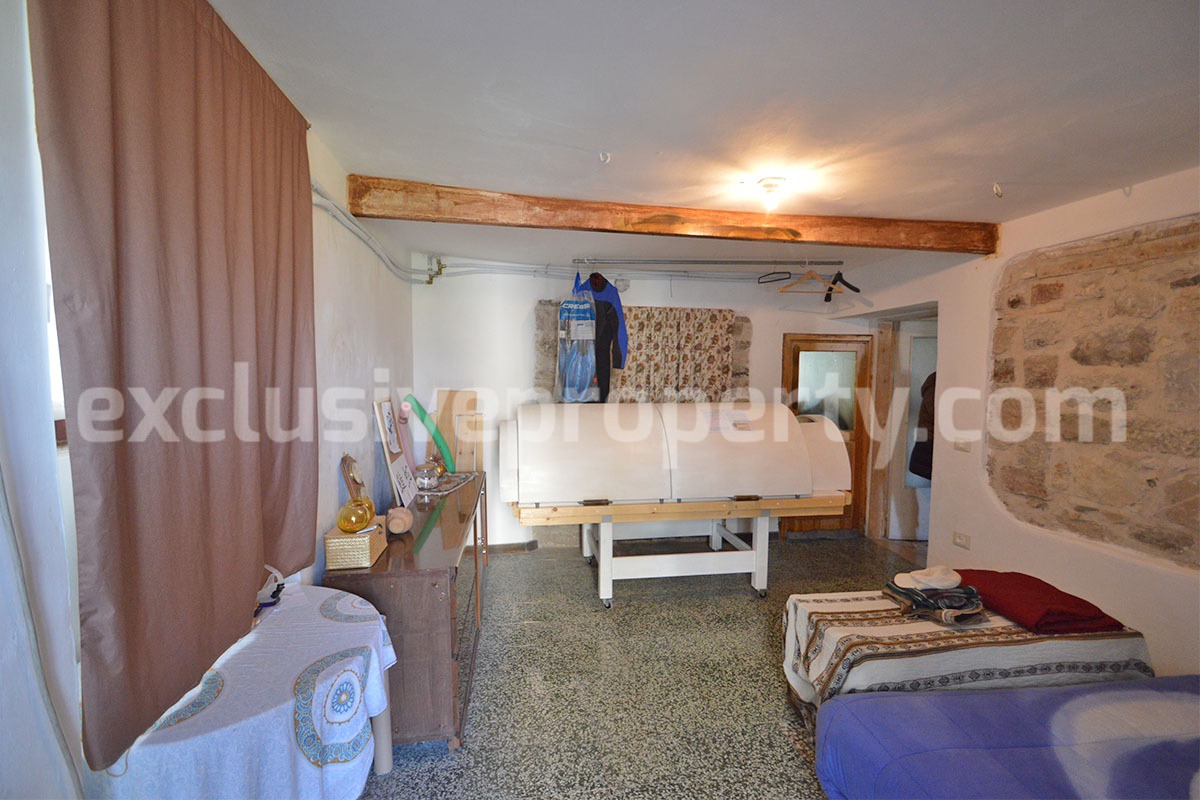Farmhouse for Sale in Molise - Stone House with Olive Grove and Land in Italy