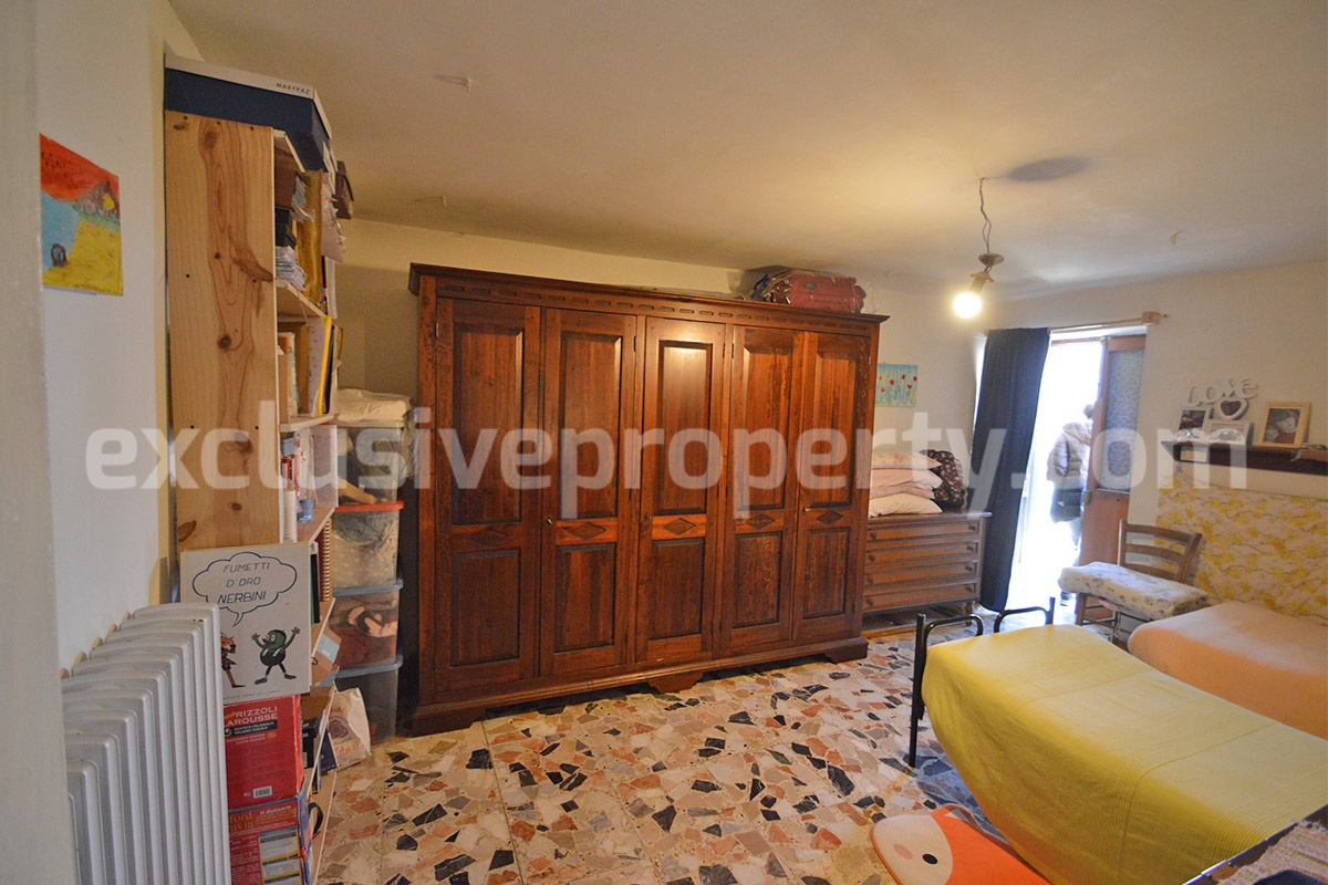 Farmhouse for Sale in Molise - Stone House with Olive Grove and Land in Italy