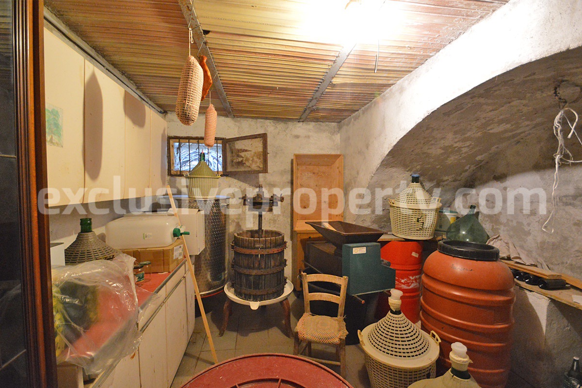 Farmhouse for Sale in Molise - Stone House with Olive Grove and Land in Italy