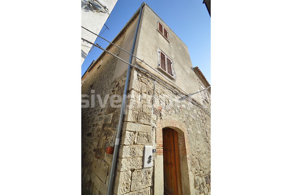 Cheap Property for Sale in Italy - Historic Townhouse to Renovate in Trivento - Molise
