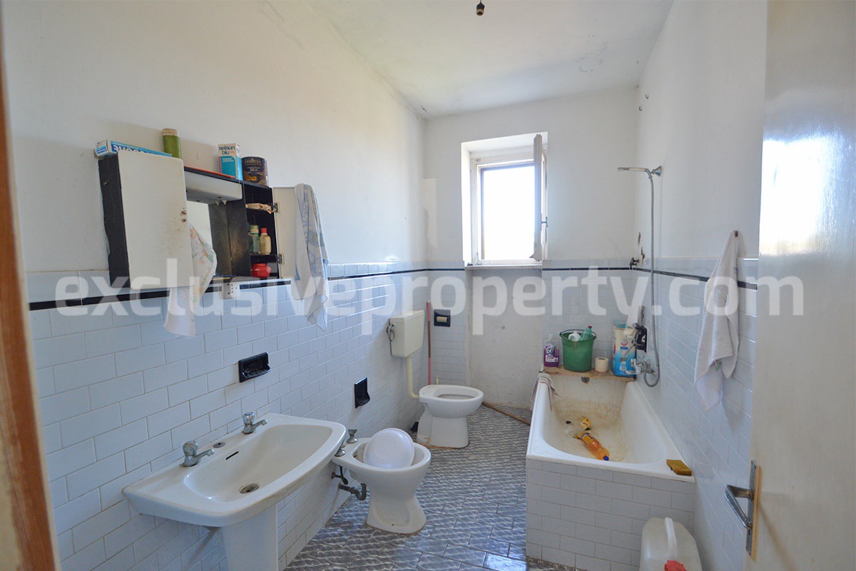 Village House for Sale in Italy with Garden and Garage - Renovation Project in Abruzzo