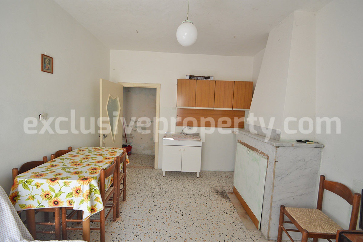 Cheap Property for Sale in Italy - Townhouse to Renovate in Abruzzo Mountain Village