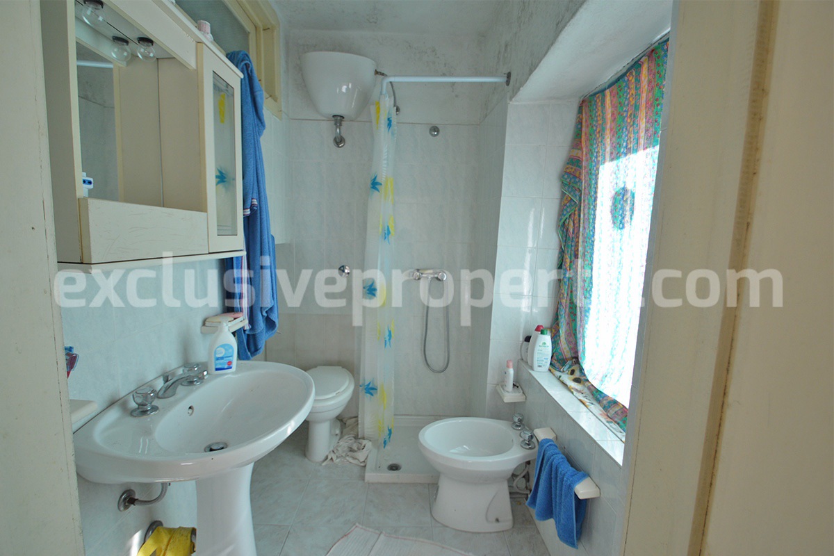 Cheap Property for Sale in Italy - Townhouse to Renovate in Abruzzo Mountain Village