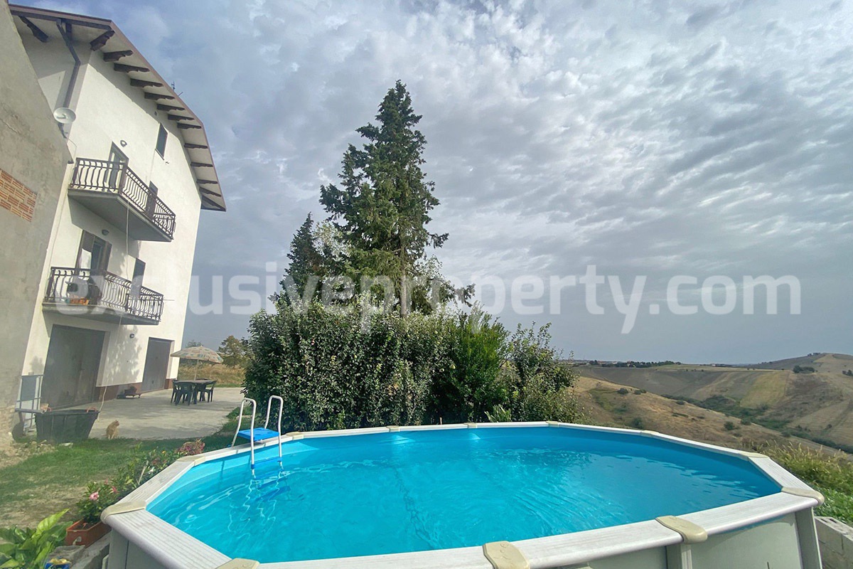 Sea View Villa for Sale in Italy - 6-Bedroom Home with Land - Guest House and Garage in Abruzzo