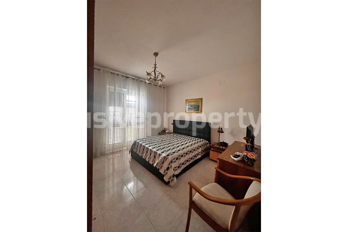 Sea View Villa for Sale in Italy - 6-Bedroom Home with Land - Guest House and Garage in Abruzzo
