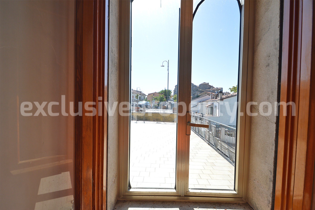 Stone House with Panoramic Terrace -  Vaulted Cellar and Garage for Sale in Abruzzo - Italy