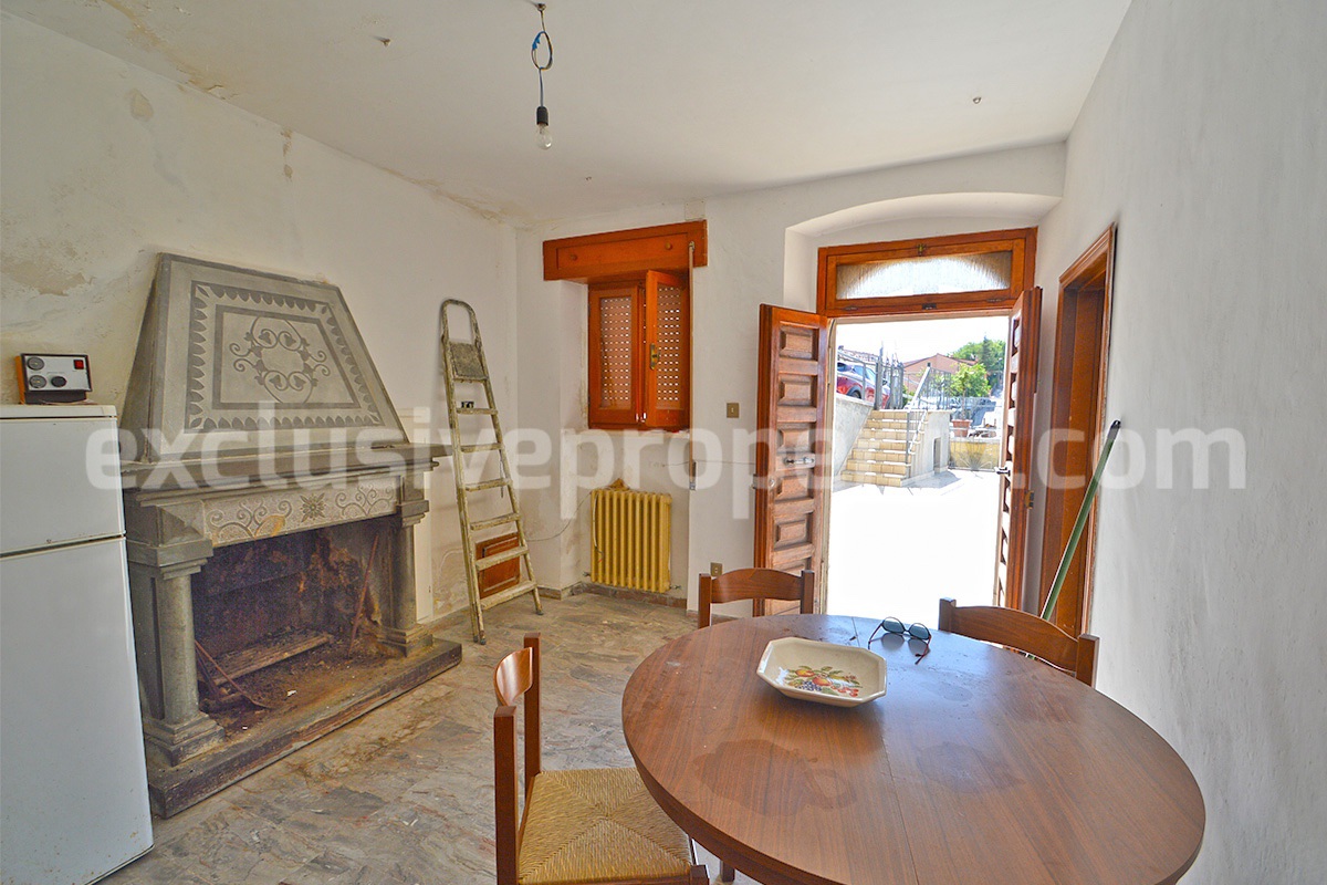 Stone House with Panoramic Terrace -  Vaulted Cellar and Garage for Sale in Abruzzo - Italy
