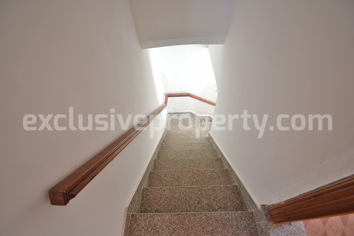 Stone House with Panoramic Terrace -  Vaulted Cellar and Garage for Sale in Abruzzo - Italy