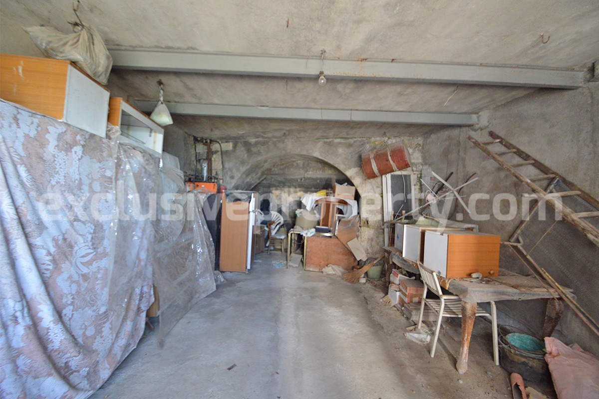 Stone House with Panoramic Terrace -  Vaulted Cellar and Garage for Sale in Abruzzo - Italy