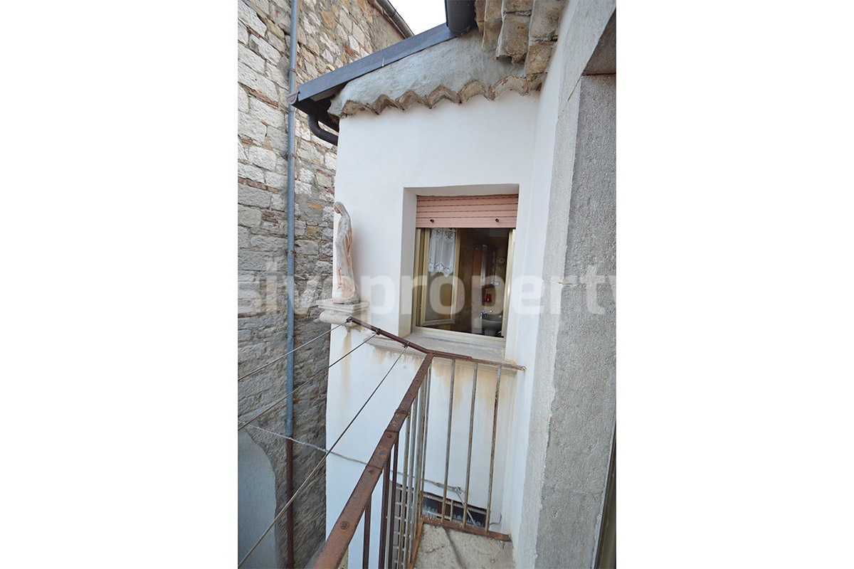 Cheap House for Sale in Italy - Furnished - Near the Adriatic Sea - with Scenic Views