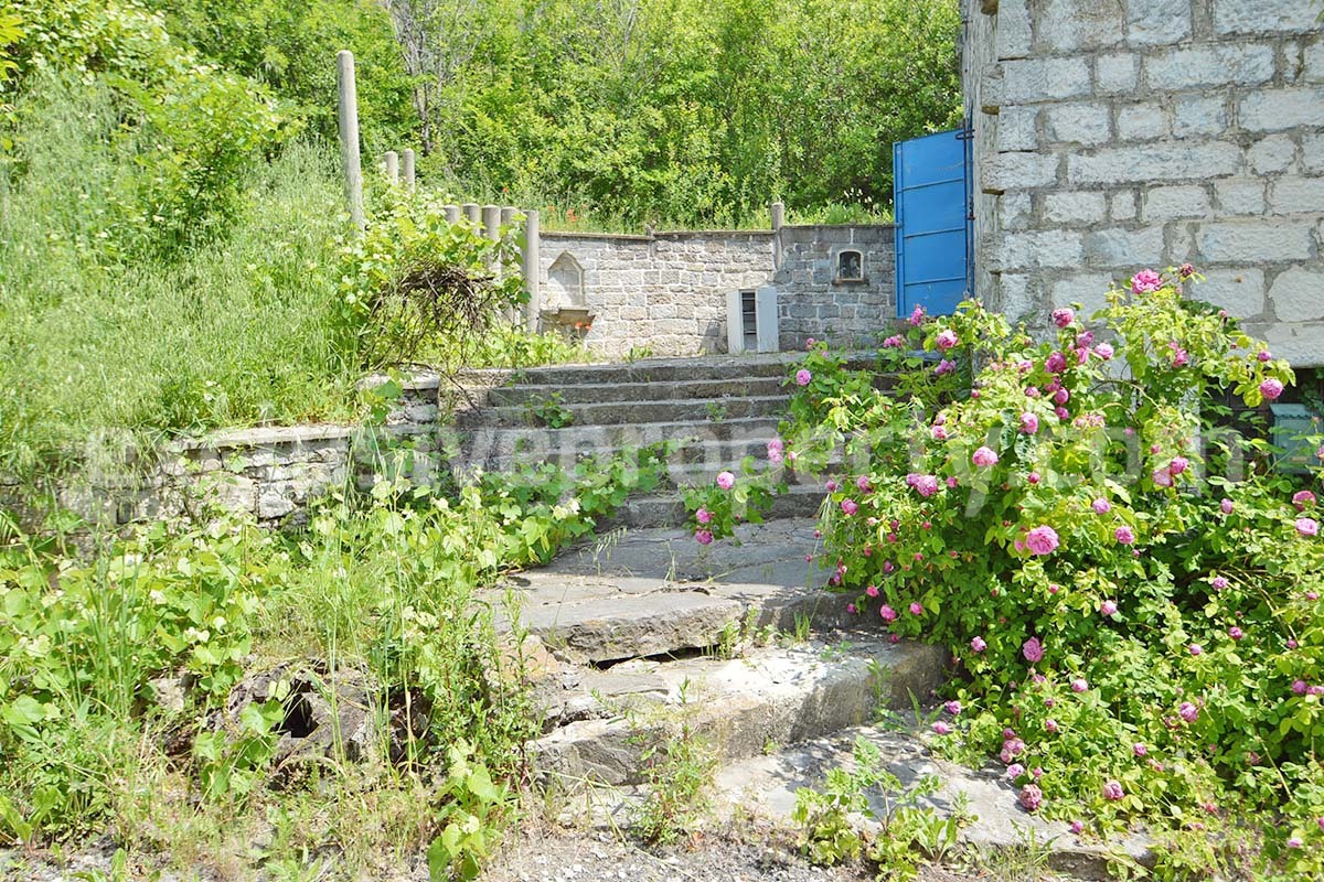 Cheap Stone Country House with Land for Sale in Abruzzo -  Italy - Renovation Project with Scenic Views