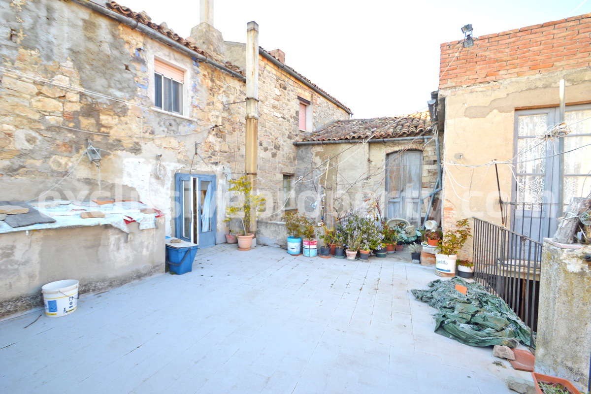 Character property with panoramic terrace for sale in Italy 4