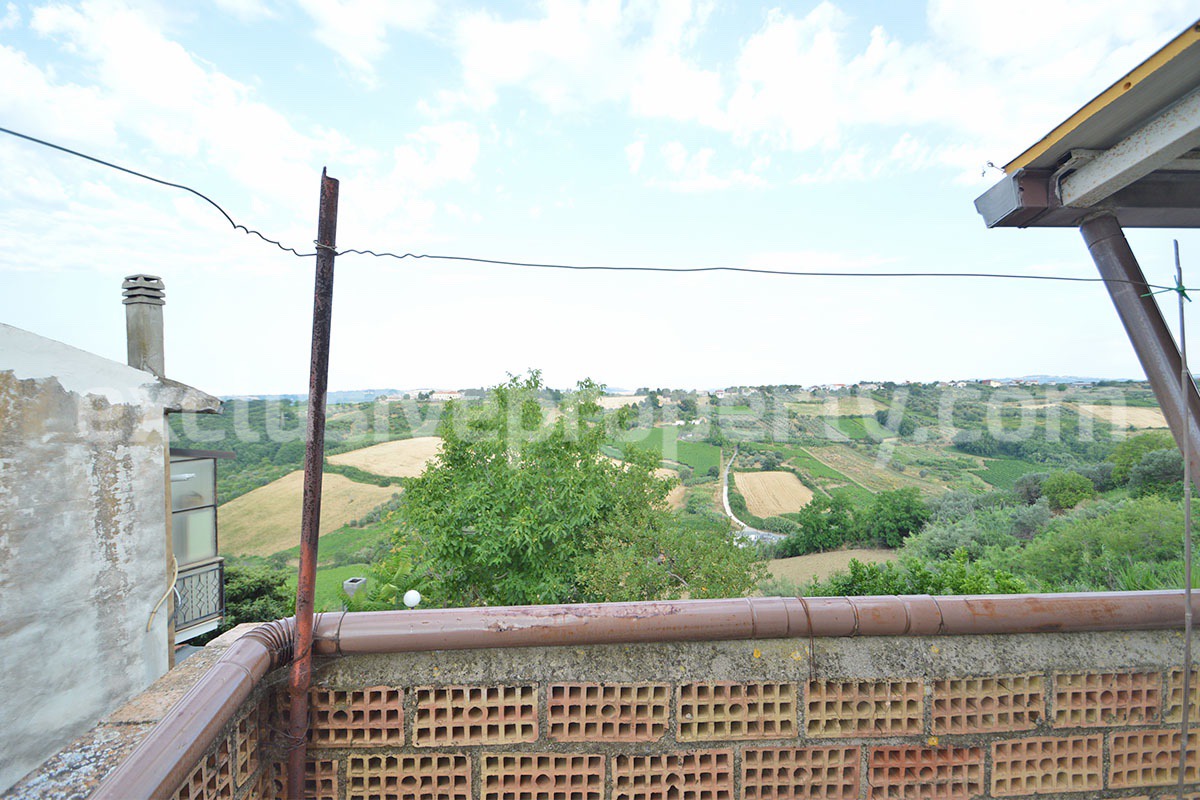 Traditional Brick Townhouse with Terrace Near the Sea for Sale in Scerni - Abruzzo