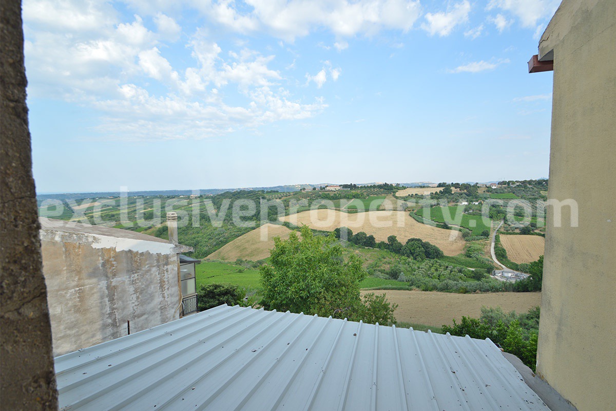 Traditional Brick Townhouse with Terrace Near the Sea for Sale in Scerni - Abruzzo