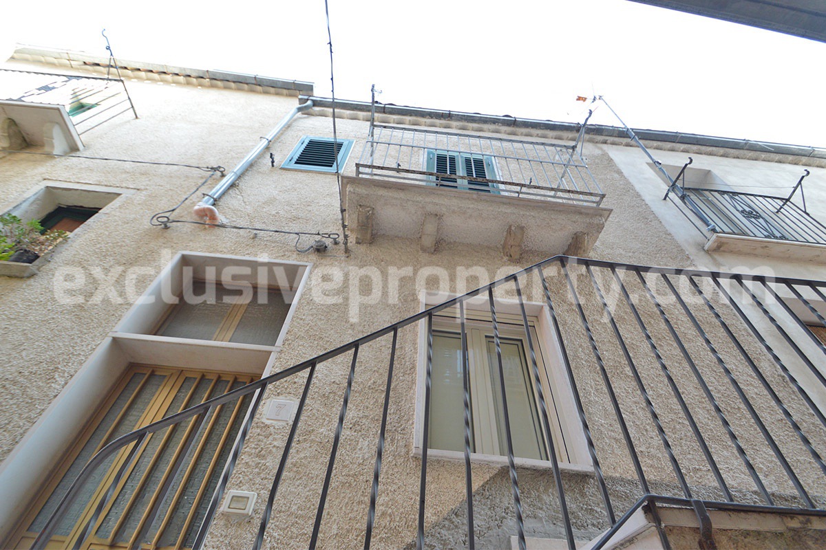Furnished Habitable House for Sale in Montemitro in Molise - Italy - Exceptional Price