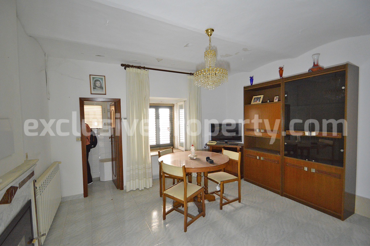 Furnished Habitable House for Sale in Montemitro in Molise - Italy - Exceptional Price