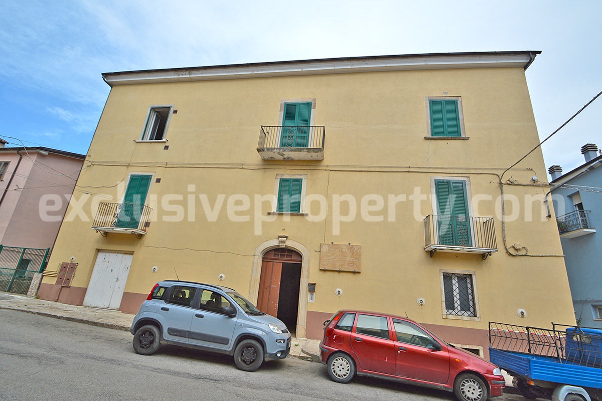 Historic Palace with Four Bedrooms - Four Bathrooms for Sale in Palata in Molise - Panoramic Views - Near the Adriatic Sea