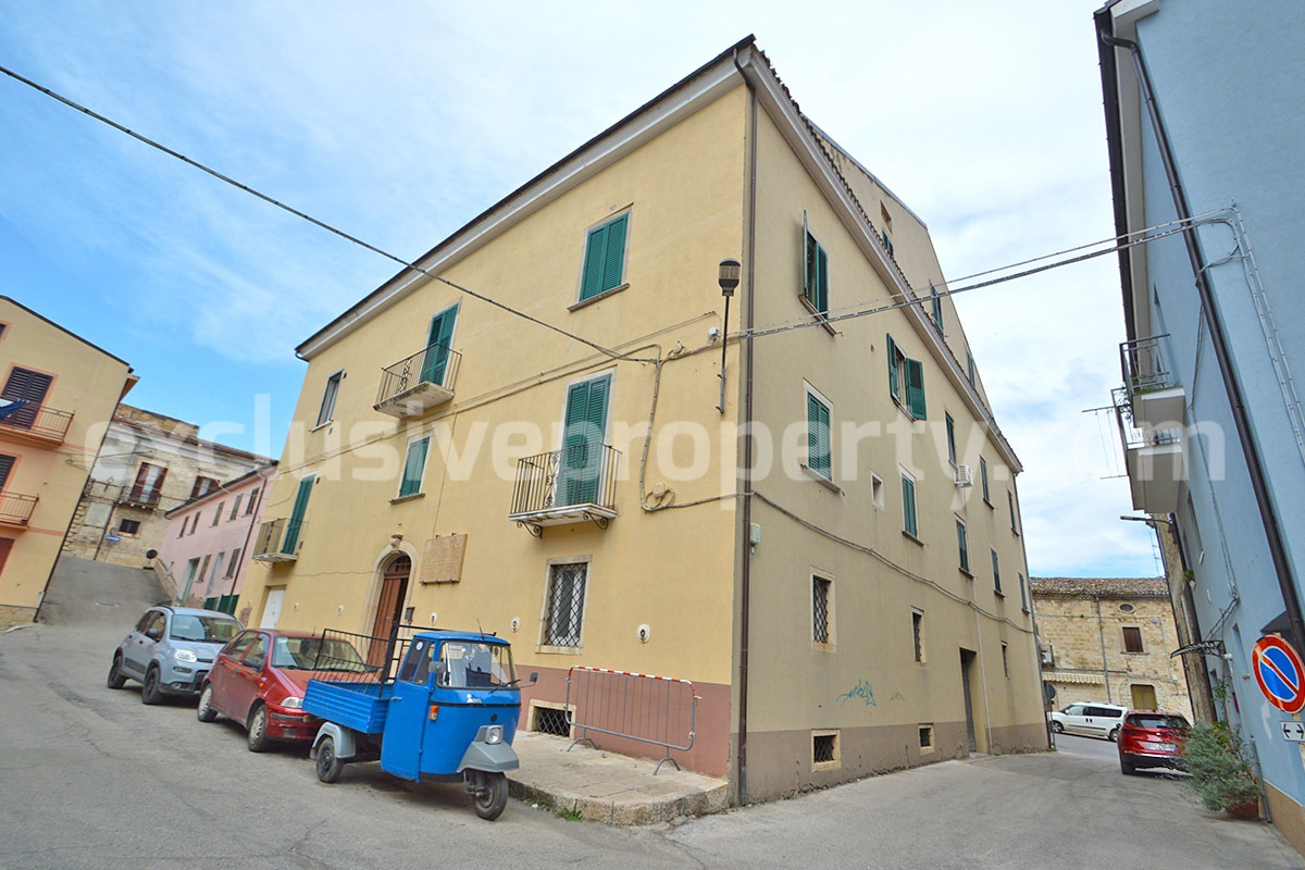 Historic Palace with Four Bedrooms - Four Bathrooms for Sale in Palata in Molise - Panoramic Views - Near the Adriatic Sea