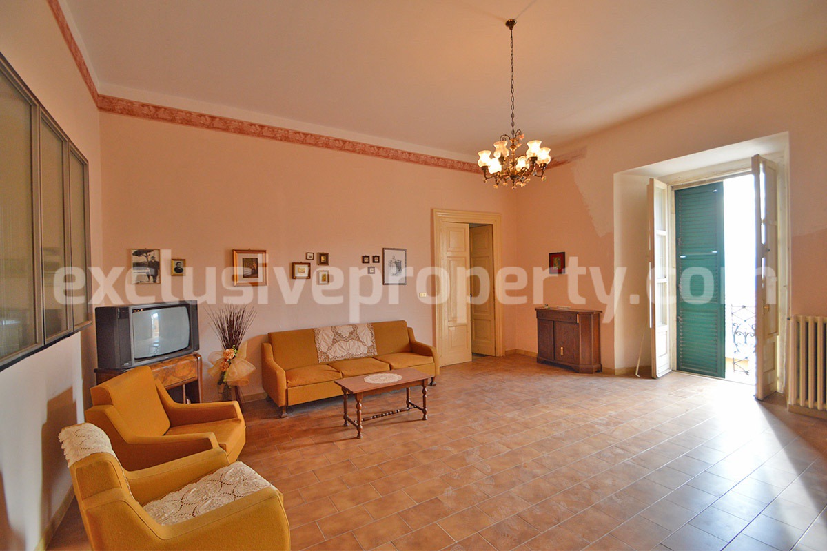 Historic Palace with Four Bedrooms - Four Bathrooms for Sale in Palata in Molise - Panoramic Views - Near the Adriatic Sea