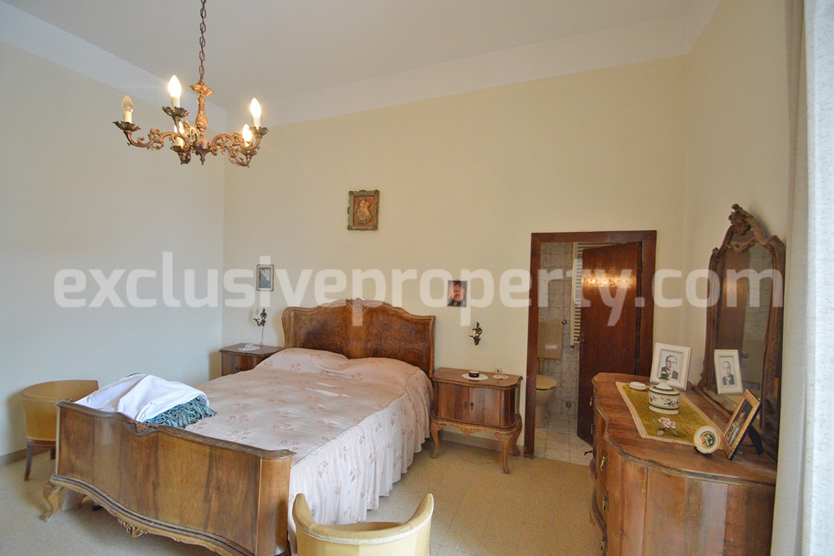 Historic Palace with Four Bedrooms - Four Bathrooms for Sale in Palata in Molise - Panoramic Views - Near the Adriatic Sea