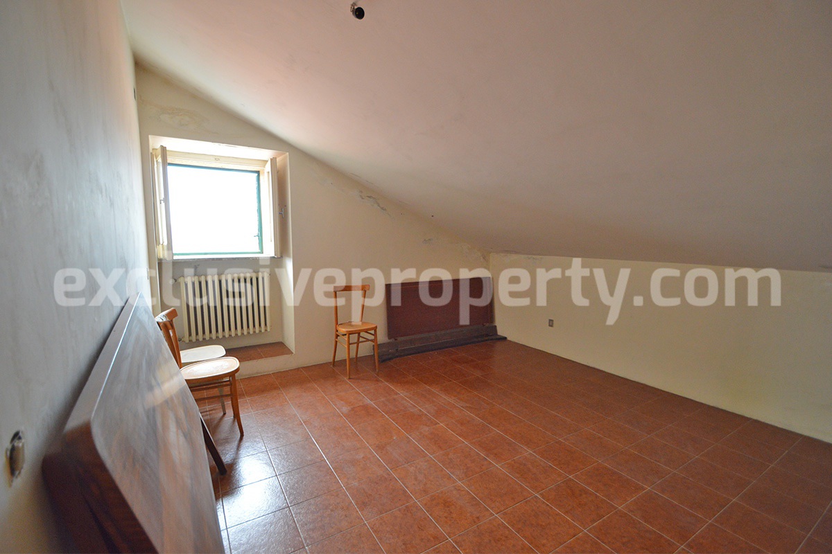 Historic Palace with Four Bedrooms - Four Bathrooms for Sale in Palata in Molise - Panoramic Views - Near the Adriatic Sea