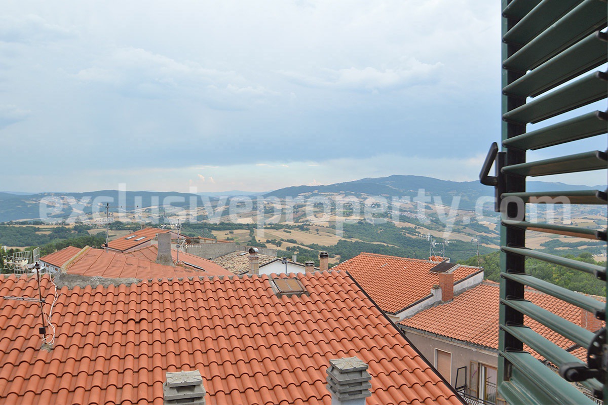 Historic Palace with Four Bedrooms - Four Bathrooms for Sale in Palata in Molise - Panoramic Views - Near the Adriatic Sea