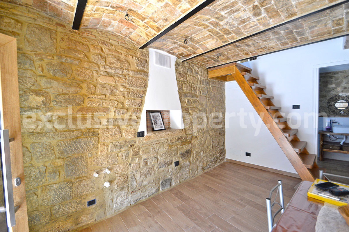 Renovated Stone House of with 2 Bedrooms and 1 Bathroom for Sale in Torrebruna - Abruzzo - Panoramic Views - 30 Min from the Sea