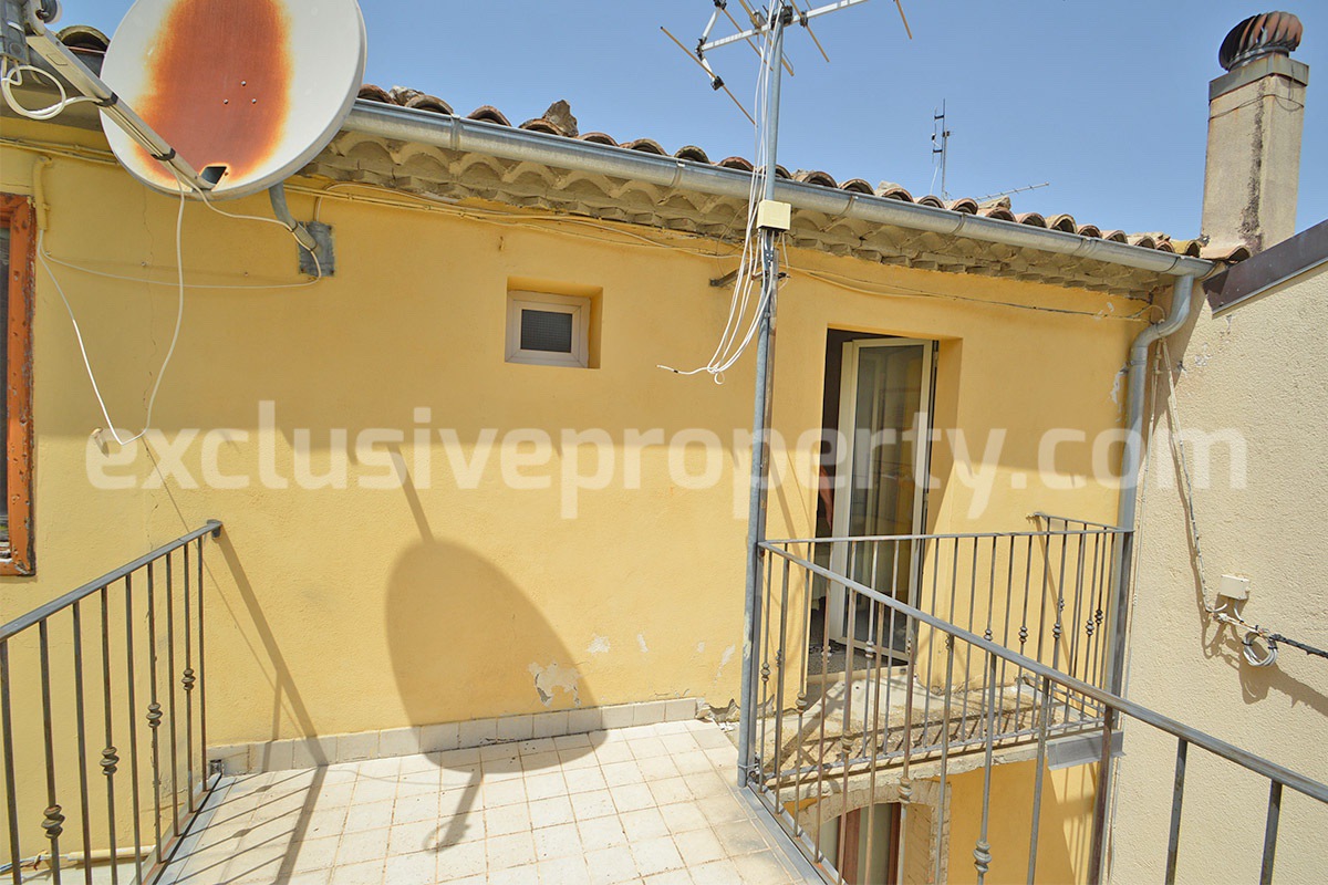Cheap House for Sale in Italy - Affordable Property in Abruzzo with Terrace and Panoramic Views