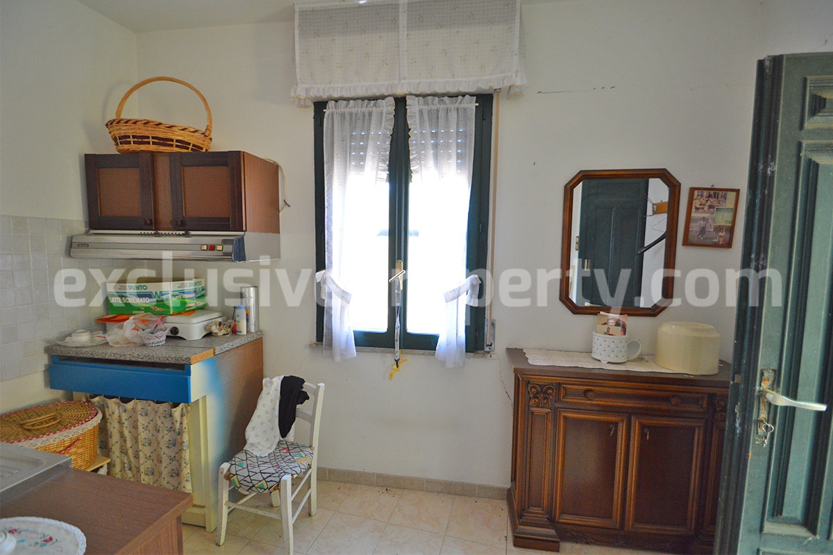 House for Sale in Italy - Charming Habitable Molise Townhouse with Terrace - Views and Great Price