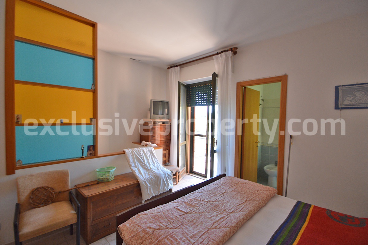 House for Sale in Italy - Charming Habitable Molise Townhouse with Terrace - Views and Great Price