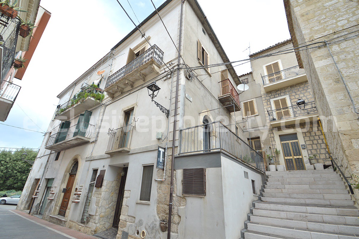 Historic House for Sale in Italy - Character Property with Terrace and Vaulted Cellars near the Adriatic Coast