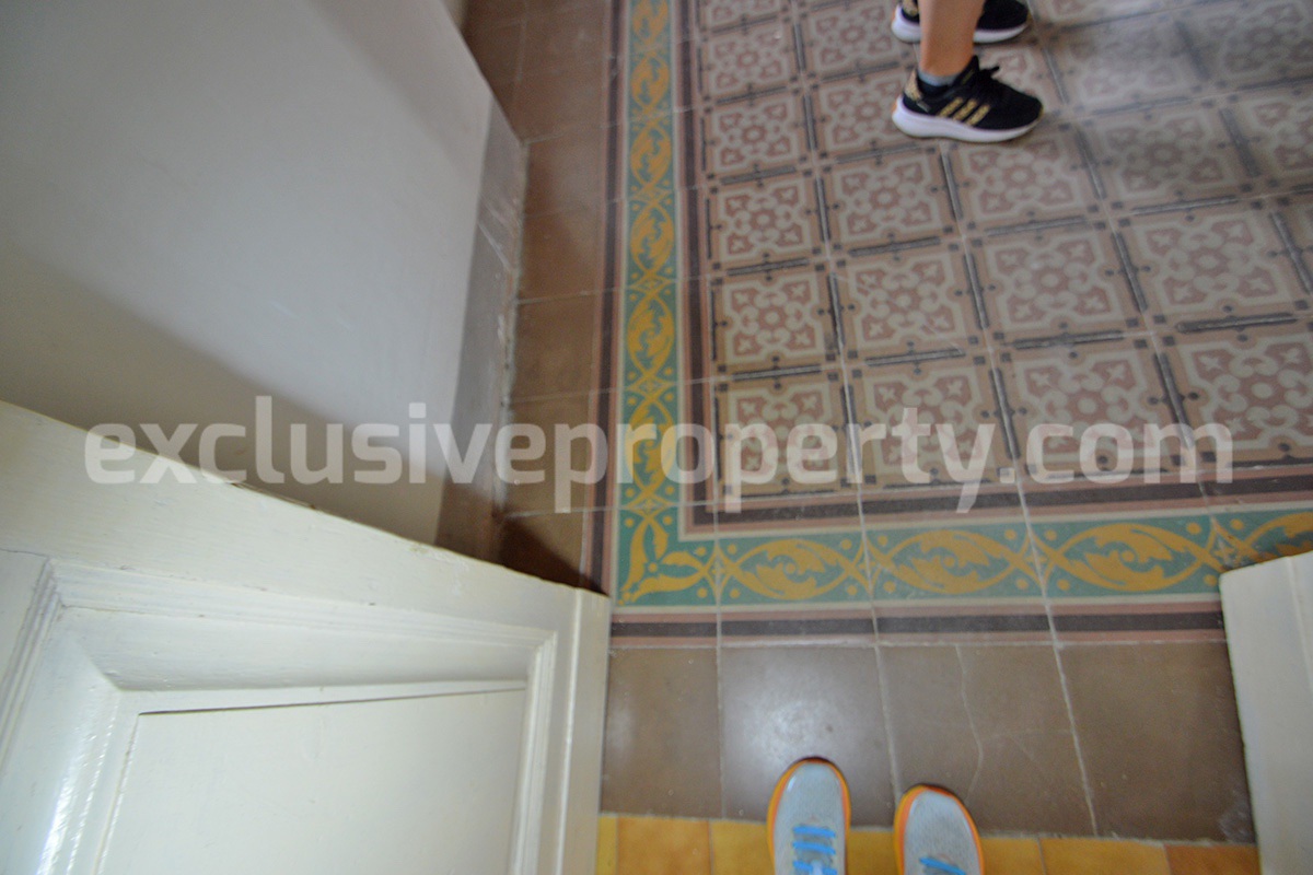 Historic House for Sale in Italy - Character Property with Terrace and Vaulted Cellars near the Adriatic Coast