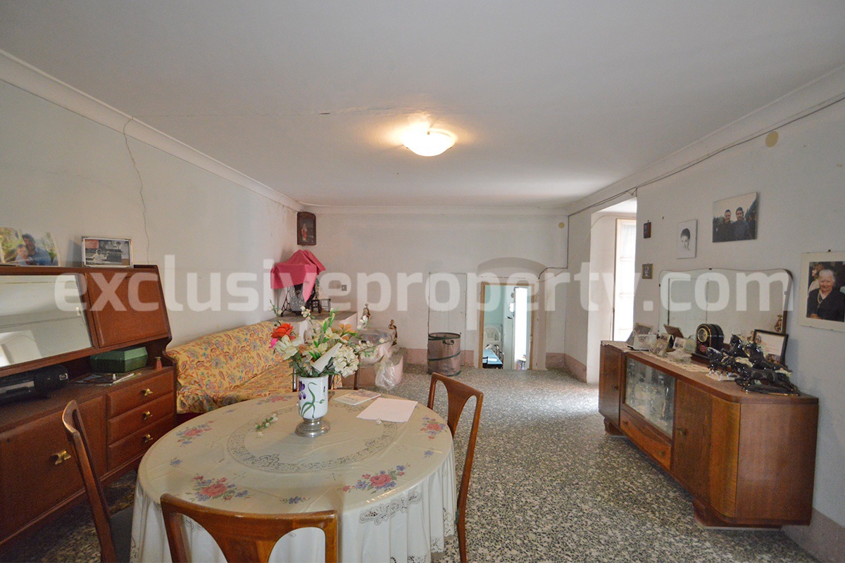 Historic House for Sale in Italy - Character Property with Terrace and Vaulted Cellars near the Adriatic Coast