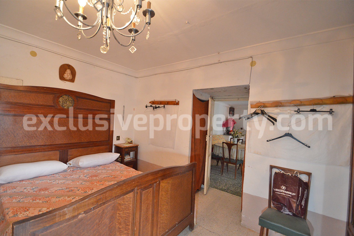 Historic House for Sale in Italy - Character Property with Terrace and Vaulted Cellars near the Adriatic Coast