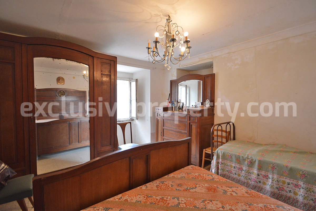 Historic House for Sale in Italy - Character Property with Terrace and Vaulted Cellars near the Adriatic Coast