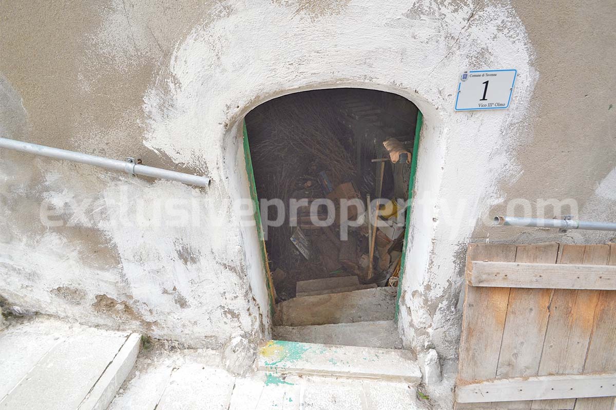 Stone House for Sale in Italy - Cheap Property in Molise to Renovate - 30 Minutes from the Adriatic Sea