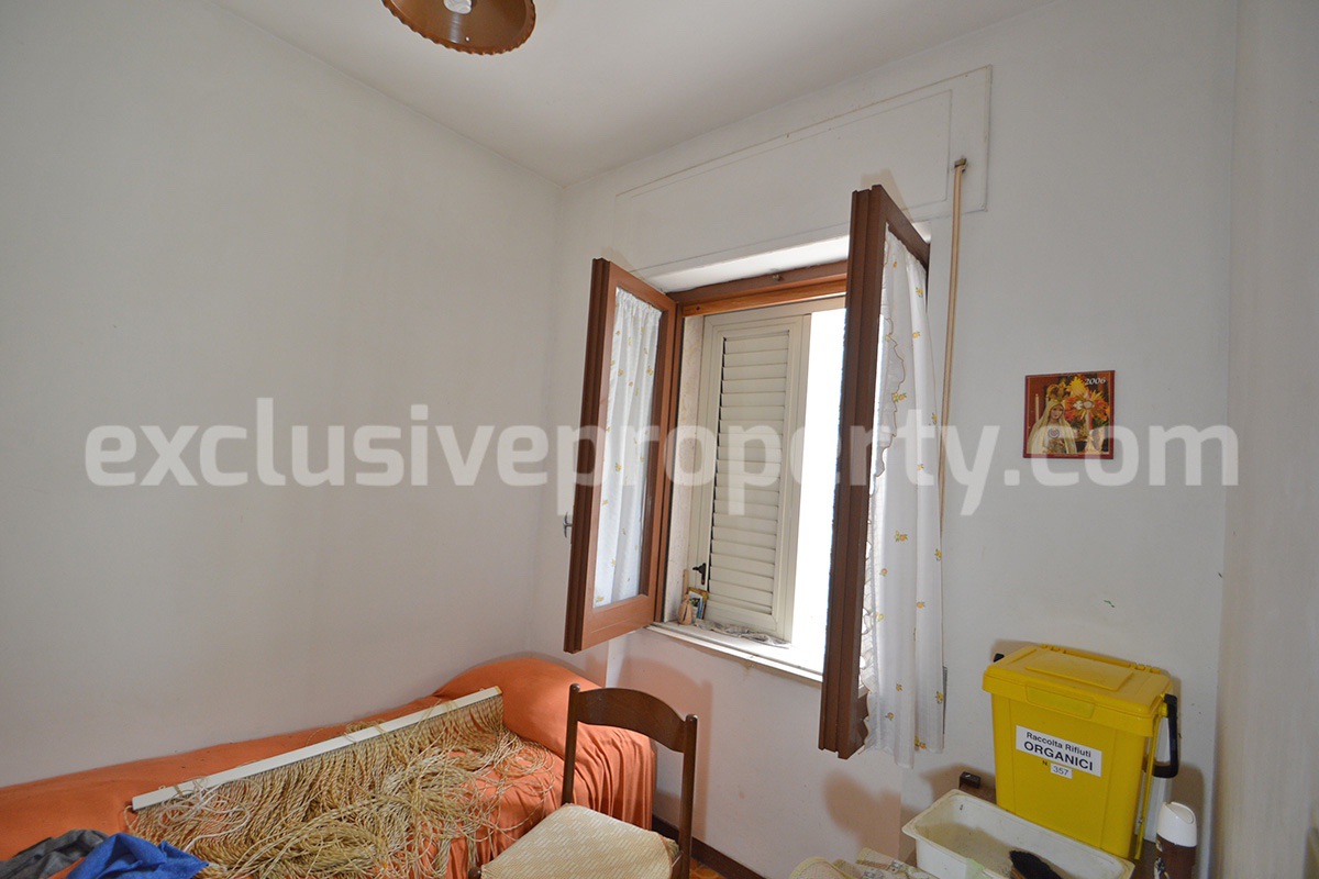 House for Sale in Italy - Habitable 3-Bedroom Townhouse with Cellar in Molise - 30 Min from the Adriatic Coast