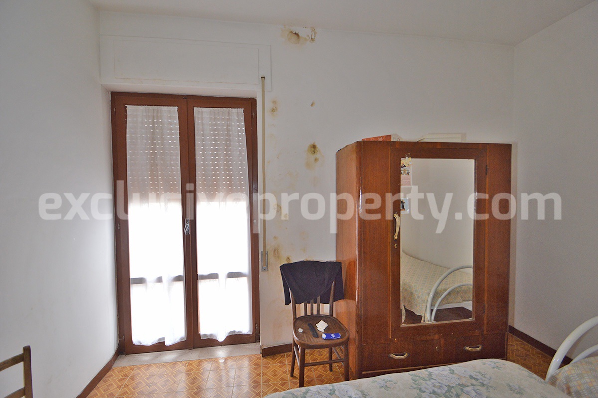 House for Sale in Italy - Habitable 3-Bedroom Townhouse with Cellar in Molise - 30 Min from the Adriatic Coast