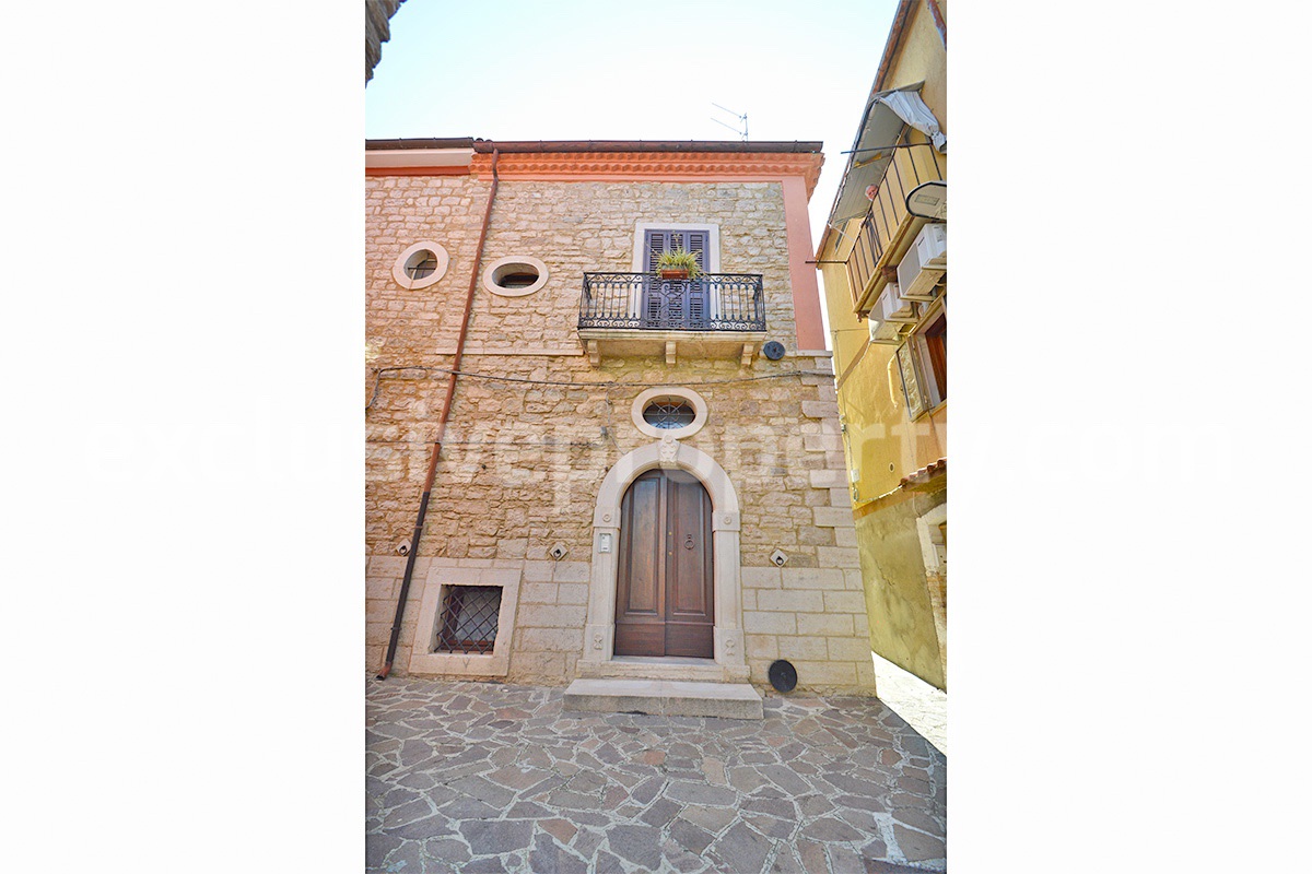 Stunning Properties in Italy - Italian Style Stone House for Sale in Guardialfiera - Molise - Renovated with Garden